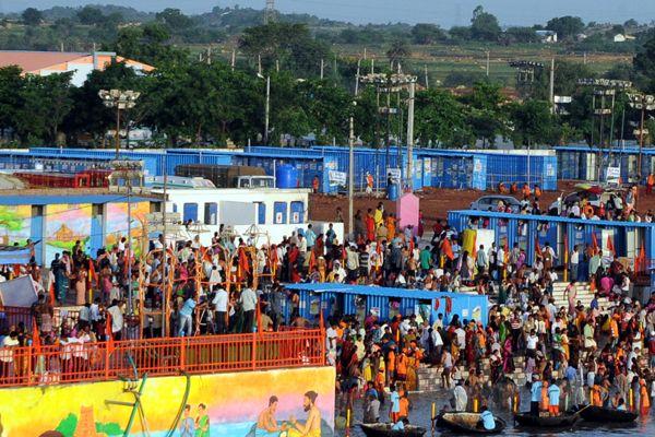2nd day Krishna Pushkaralu Ghats In telugu states