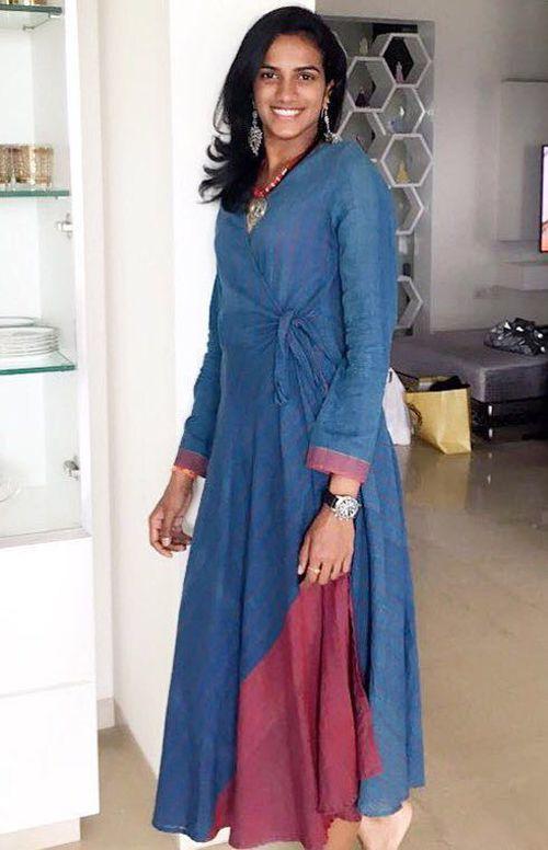 For styling PV Sindhu meets Manish Malhotra Photos