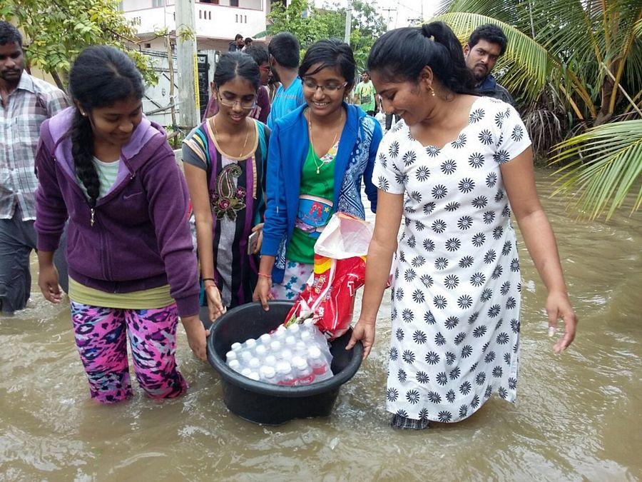 Heavy Rains in Both Telugu States Photos