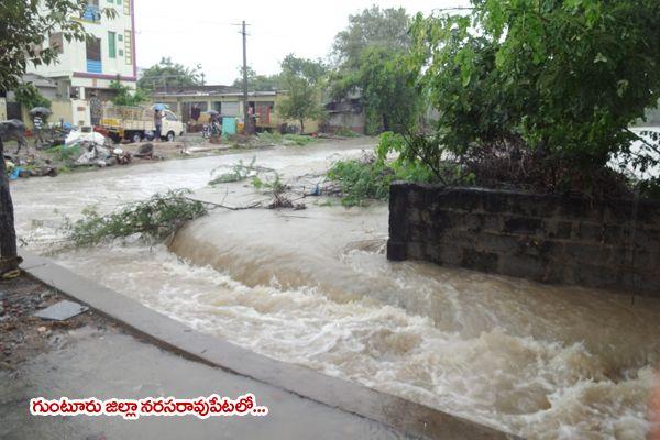 Heavy Rains in Both Telugu States Photos