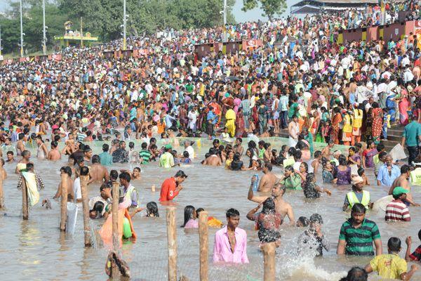 Krishna Pushkaralu 2016 Closing Ceremony Photos