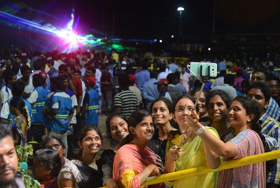 Last Day Of Krishna Pushkaralu Photos