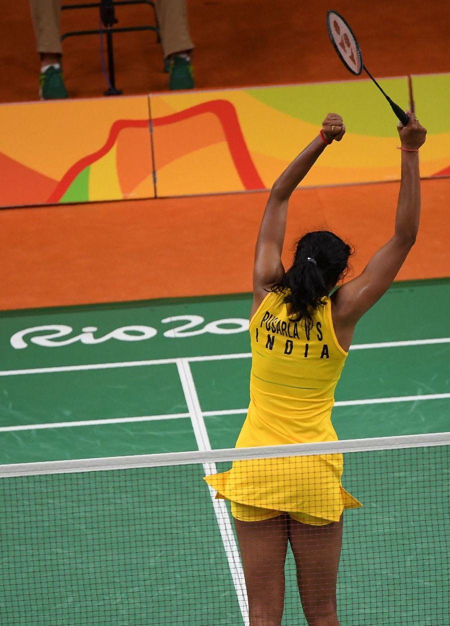 PV Sindhu Creates History Photos