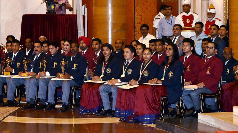 President Pranab Mukherjee Presented Awards to Rio Olympics Winners