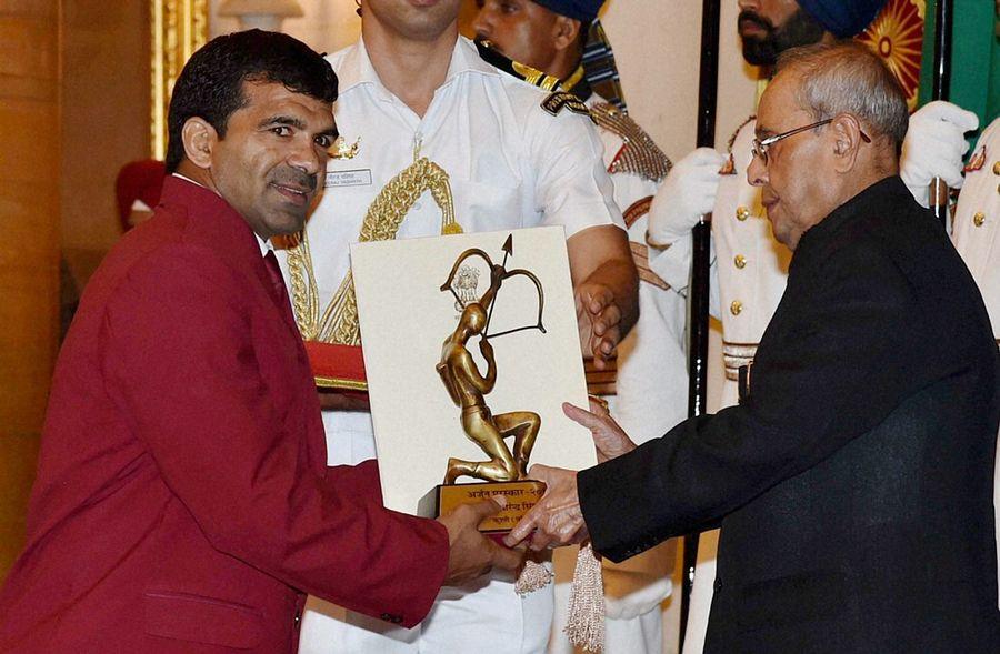 President Pranab Mukherjee Presented Awards to Rio Olympics Winners