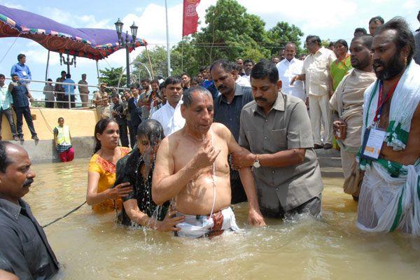 Pushkar Ghats in Vijayawada Photos