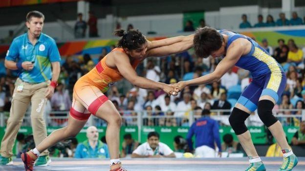 Rio Olympics: Wrestler Sakshi Malik wins India's first medal