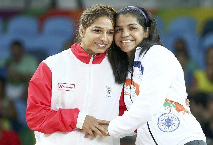 Rio Olympics: Wrestler Sakshi Malik wins India's first medal
