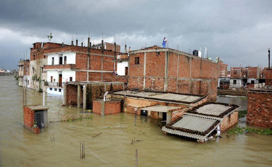 River banks of the Sangam city INDIA flood as Ganga overflows Photos