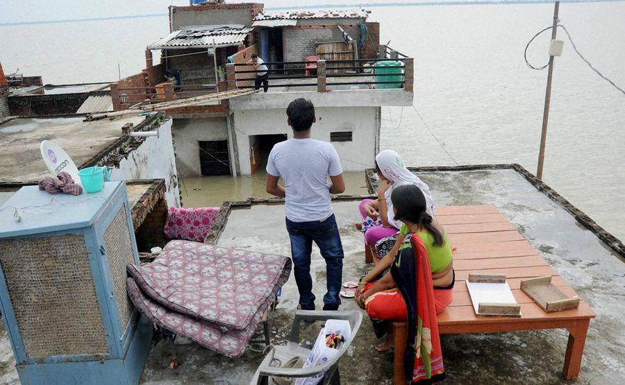 River banks of the Sangam city INDIA flood as Ganga overflows Photos