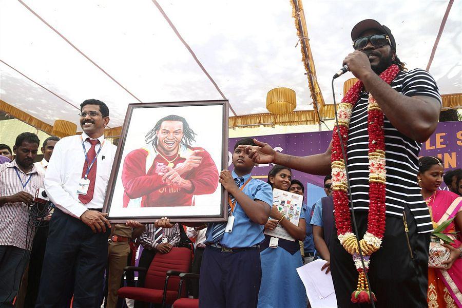 West Indies Cricketer Chris Gayle Visited Velammal School