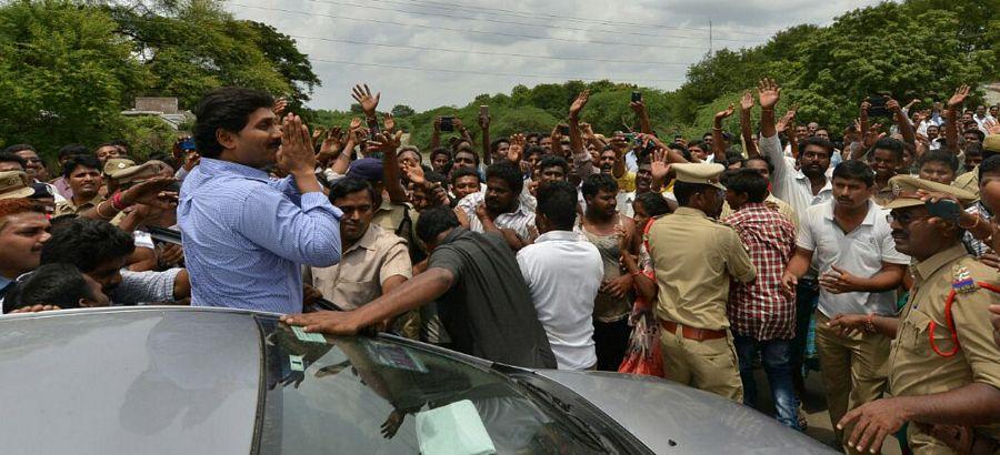 YS Jagan consoled the victims of road accident