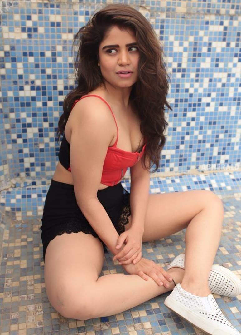 18 Hot Bikini Photos of Model Ranjana Mishra