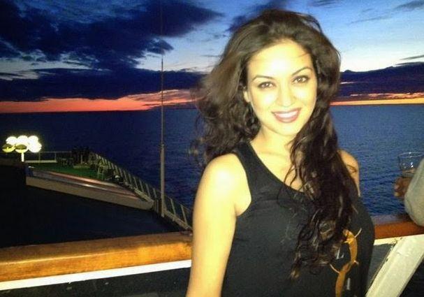 40 Hot & Sizzling Photo's of Item Girl Maryam Zakaria from Iran