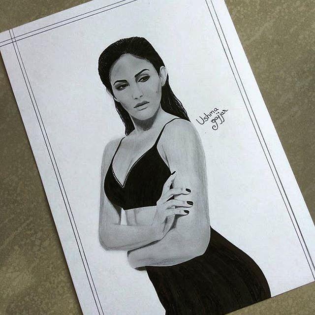 90 Hot & Spicy Unseen Photo's of Actress Amyra Dastur