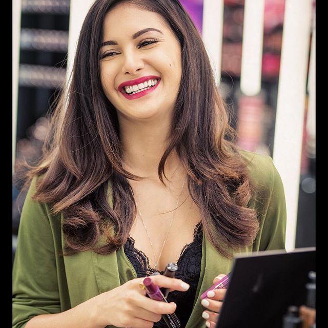 90 Hot & Spicy Unseen Photo's of Actress Amyra Dastur