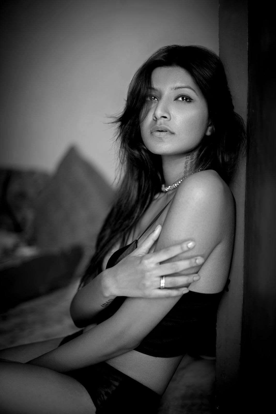 Aastha Sharan Latest Hot & Spicy Bikini Photoshoot Stills