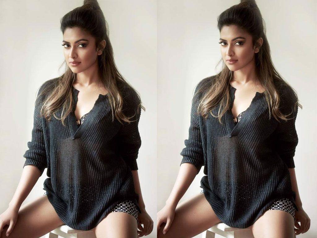 Actress Amala Paul Never Seen Hot Photos Collections!