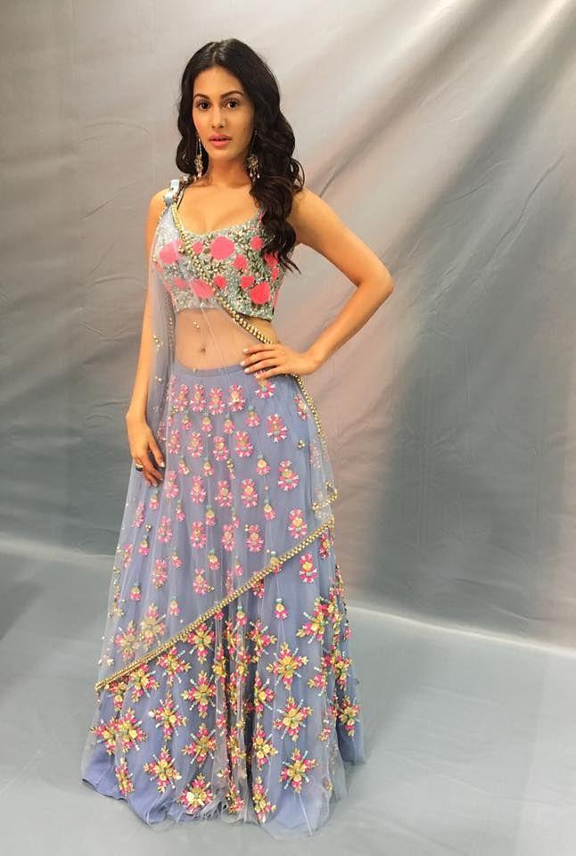 Actress Amyra Dastur 2017 Latest Hot & Spicy Stills