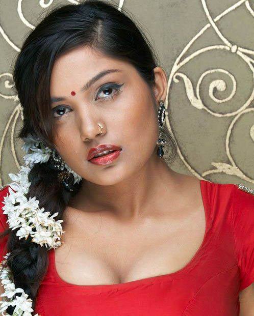 Actress Anamika Sexy Photos