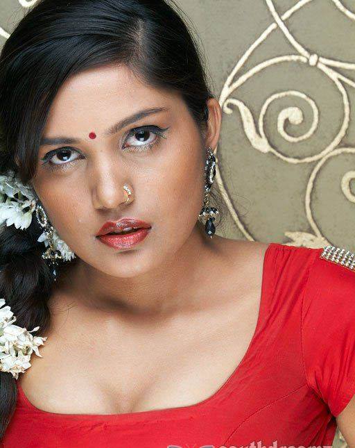 Actress Anamika Sexy Photos