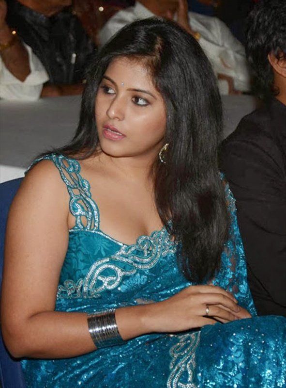 Actress Anjali Hot Sexy Photo Stills