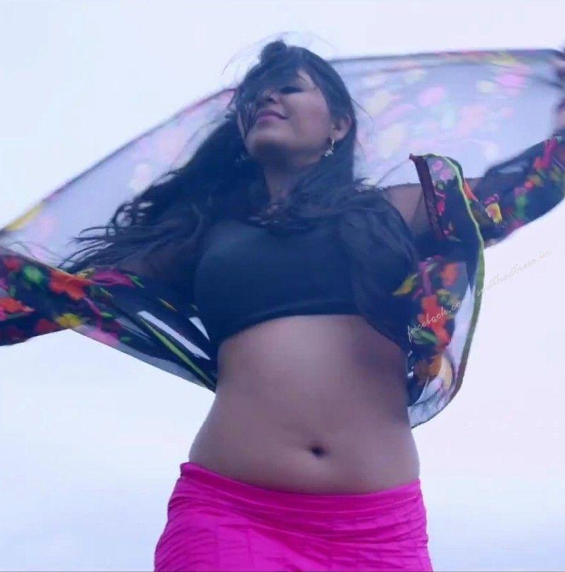 Actress Anjali Never Seen Navel Cleavage Show in Sexy Photo Gallery