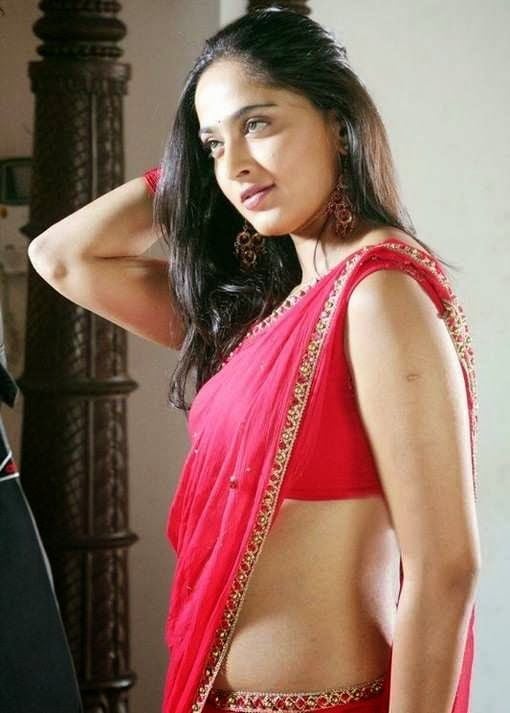 Actress Anushka Shetty Sexy Gallery