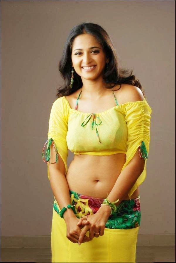 Actress Anushka Shetty Sexy Gallery