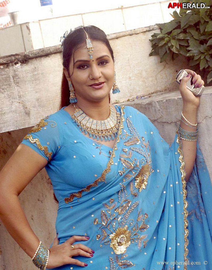 Actress Apoorva Aunty Hot Spicy Photos