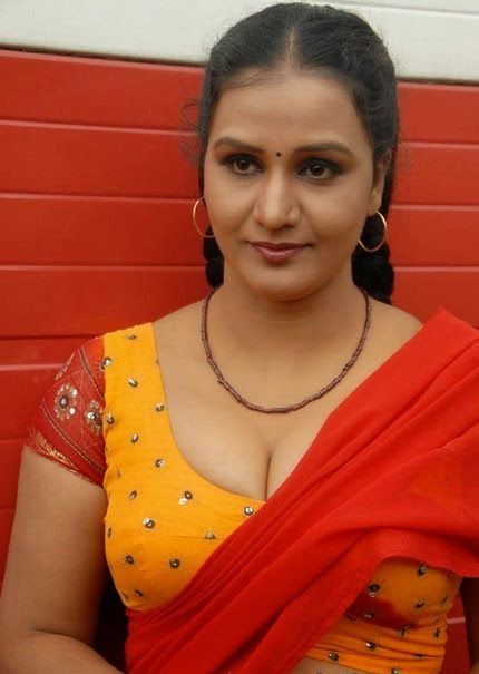 Actress Apoorva Aunty Hot Spicy Photos