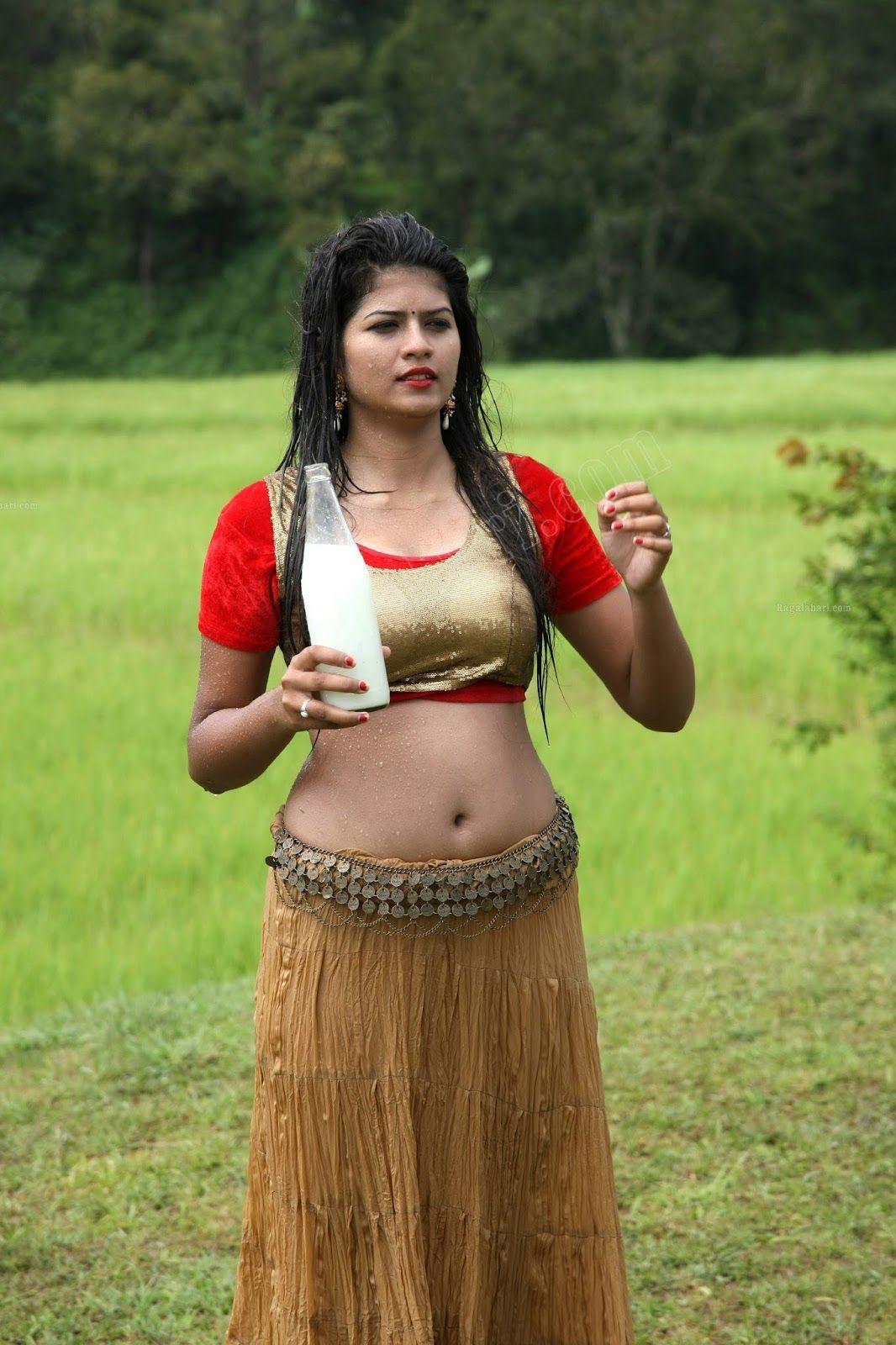 Actress Apoorva Rai Showing Wet Navel Photos