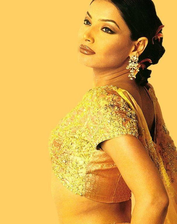 Actress Bipasha Basu Never Seen Hot Photos Collections!