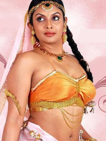 Actress Hot Sexy Expressions Photos