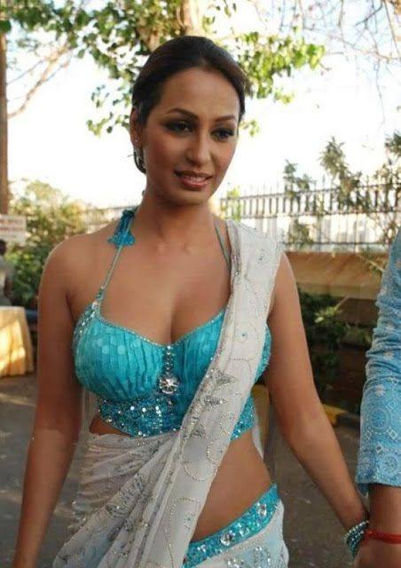 Actress Kashmira Shah Sexy Photos