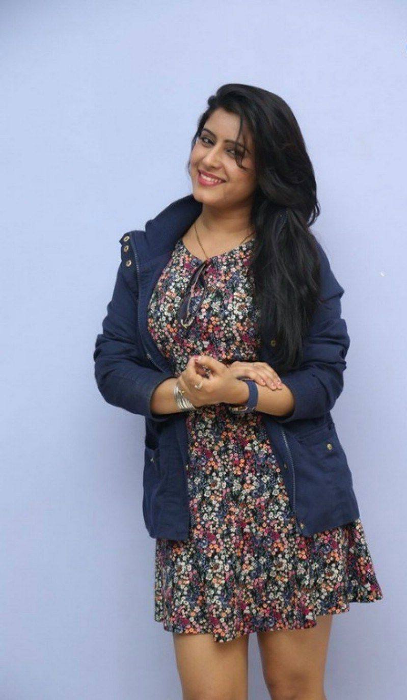 Actress Manisha tagore Hot Photos