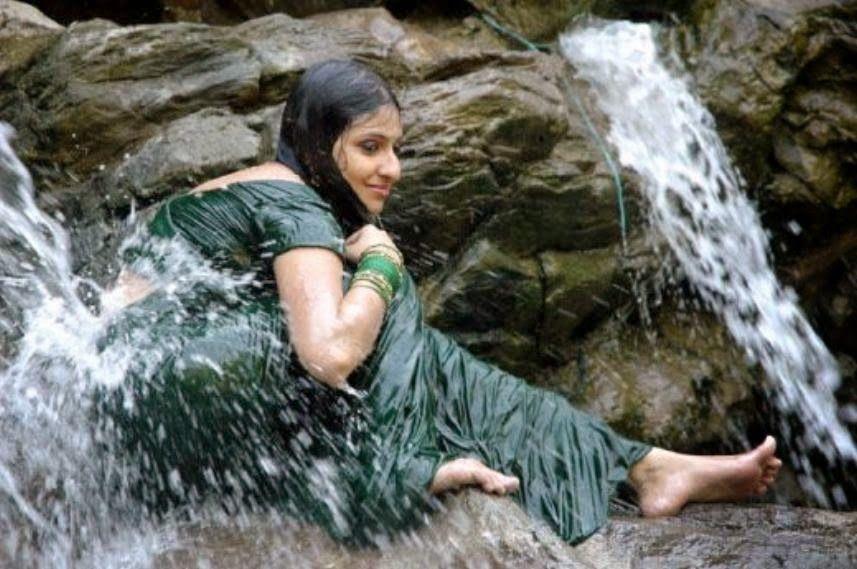 Actress Monica Hot & Spicy Wet Photos