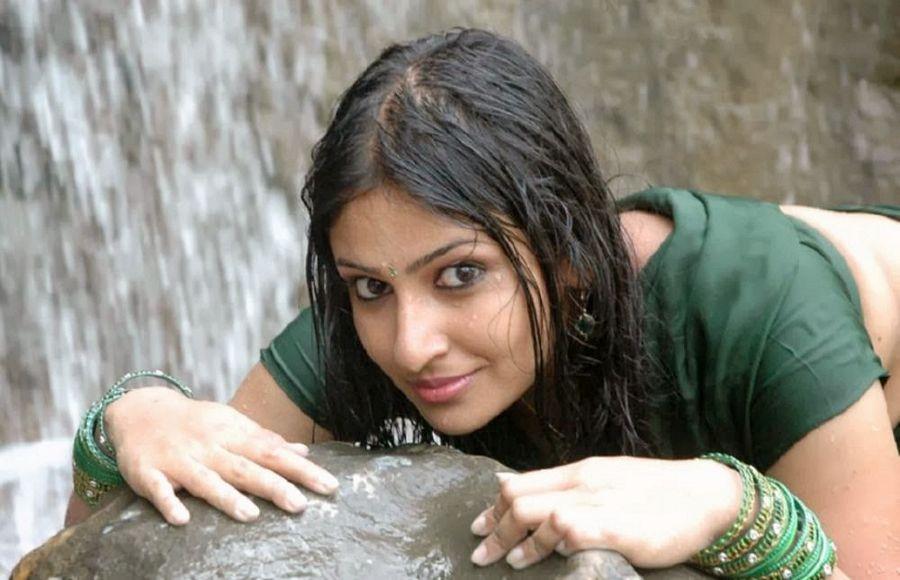 Actress Monica Hot & Spicy Wet Photos
