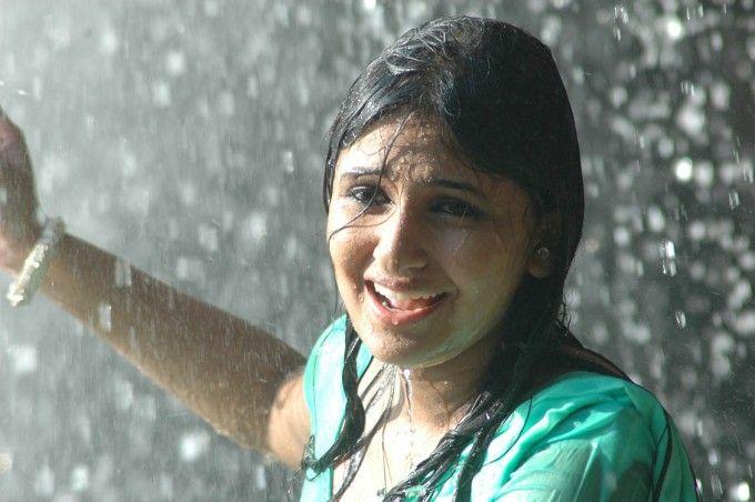 Actress Monica Hot & Spicy Wet Navel Show Photos