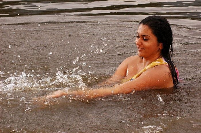 Actress Namitha Hot & Sexy Photos