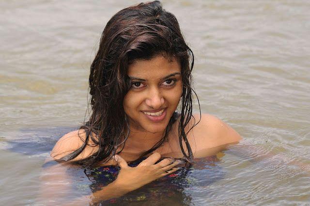 Actress Oviya Latest Stills from Tamil Movie Police Rajyam