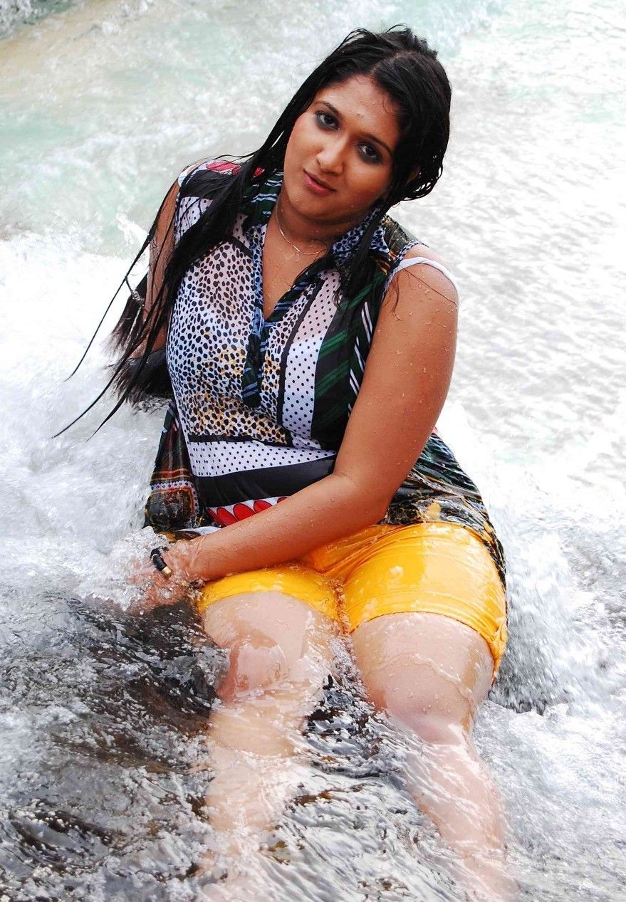Actress Roopika Hot Navel Photos