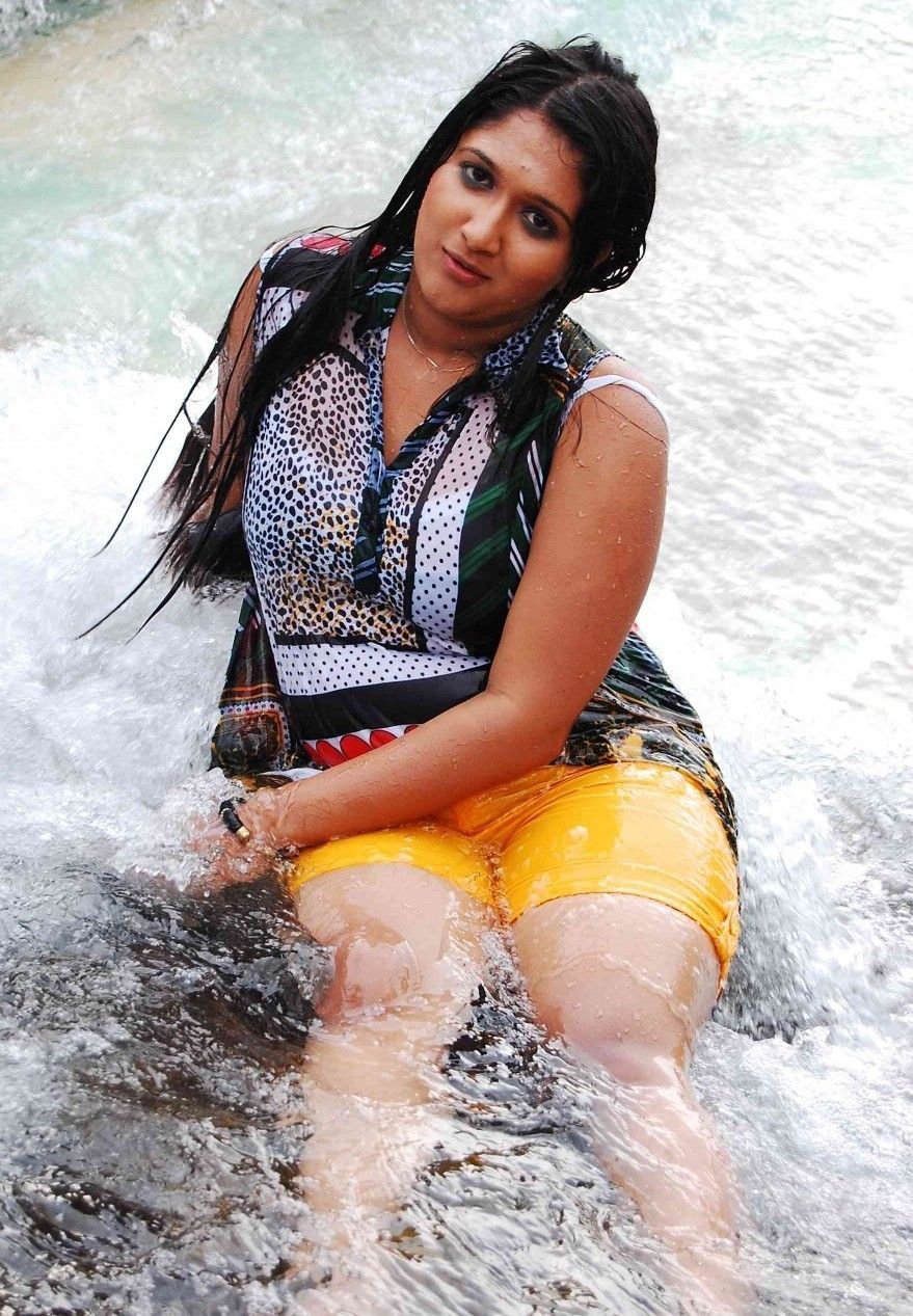 Actress Roopika Hot Navel Photos