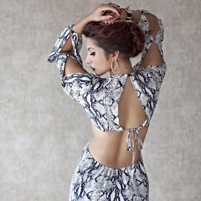 Actress Shama Sikander's super HOT Photos go viral yet again