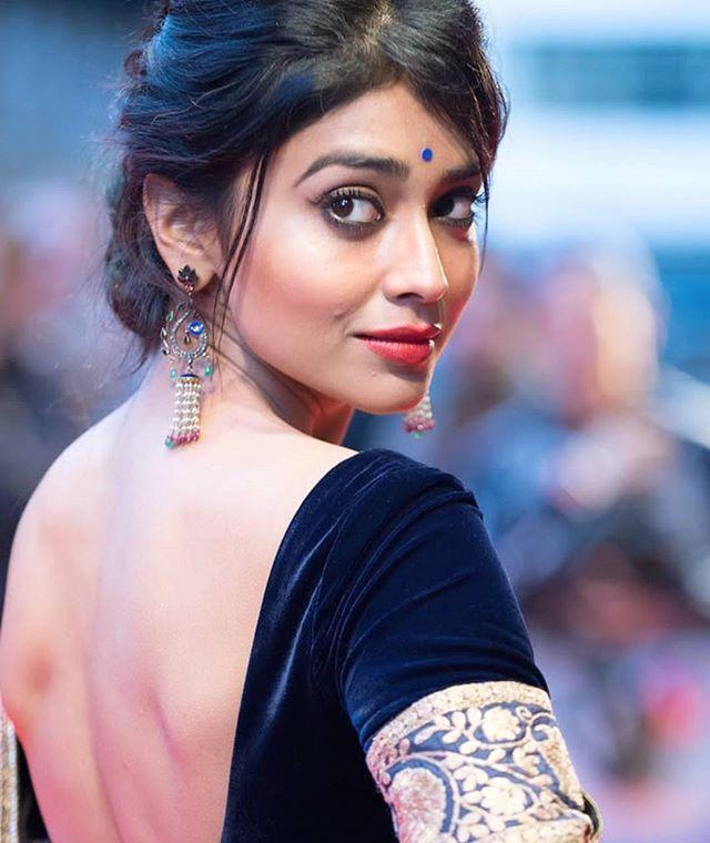 Actress Shriya Saran New Unseen Hot Photos Collections