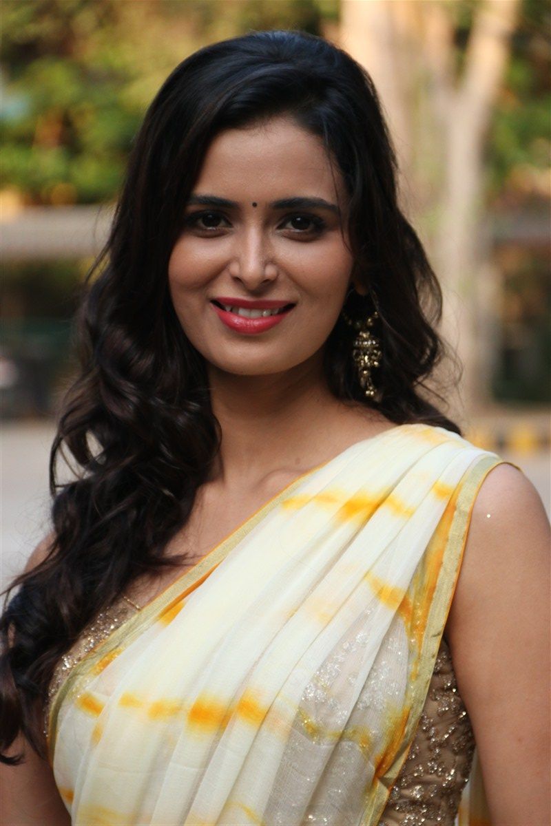 Actress Sirisha Hot Stills