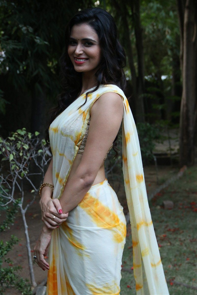 Actress Sirisha Hot Stills