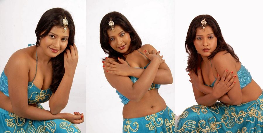 Actress Soujanya Hot Sexy Photos