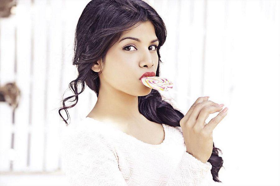 Actress Sumann Latest Hot & Spicy Topless Photos