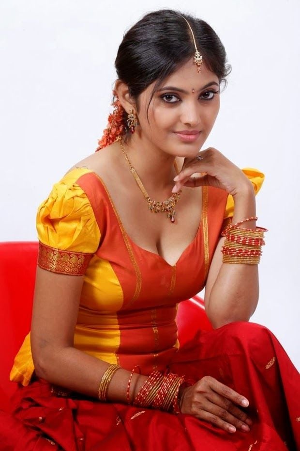 Actress Supoorna Spicy Hot Photos